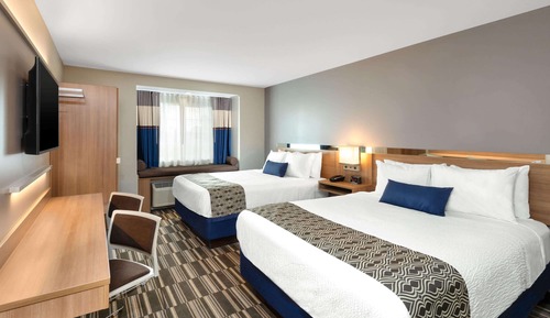 Room, 2 Queen Beds, Accessible, Non Smoking (Hearing)