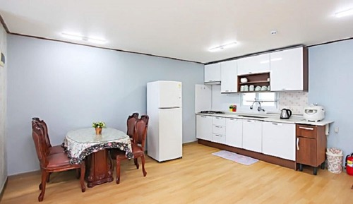 Room (Keunsol (2F))