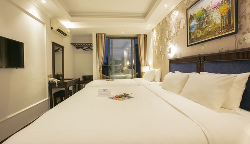 Junior Double Room