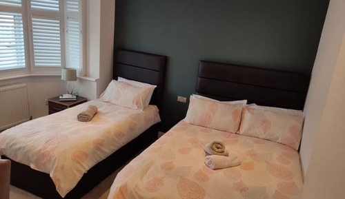 Shared Dormitory, 1 Bedroom, City View