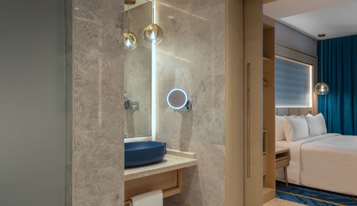 Superior Suite, 1 Bedroom, Pool View