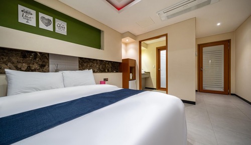 Room (OTT+ standard room (50" TV available )
