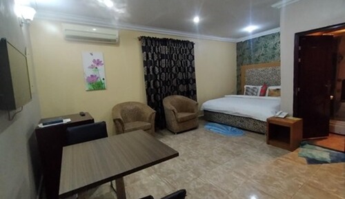 Presidential Suite