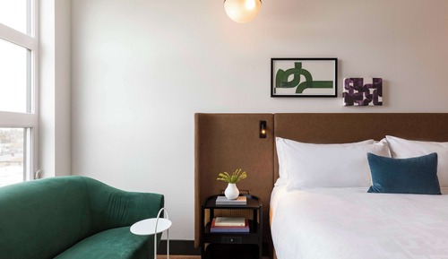 Room, 1 King Bed (Uptown)