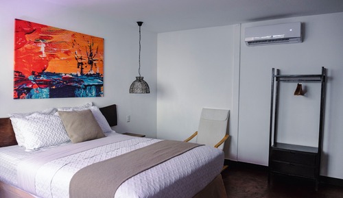 Deluxe Room, Balcony