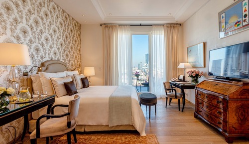 Presidential Suite
