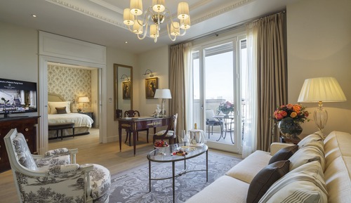 Premium Suite