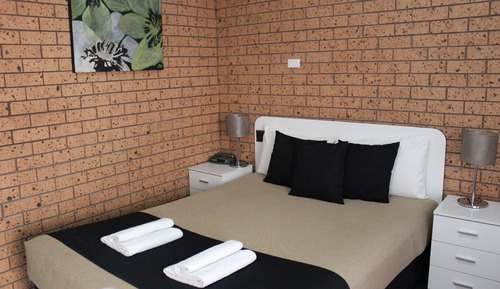 Classic Room, 1 Queen Bed