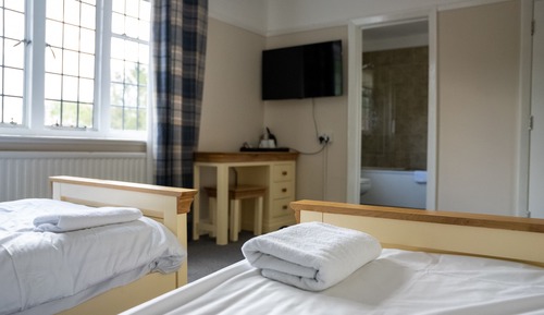Twin Room, Ensuite