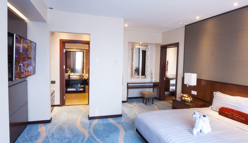 Royal Suite