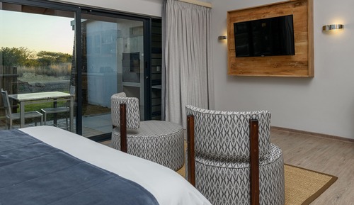 Studio Villa with Patio