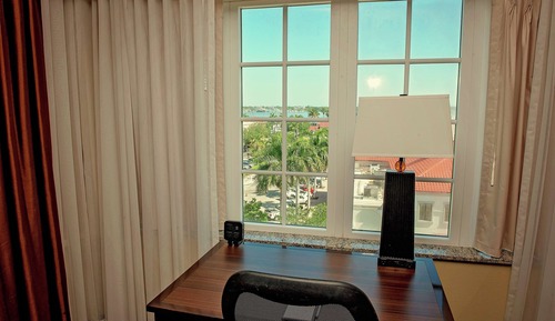 King, Studio Suite