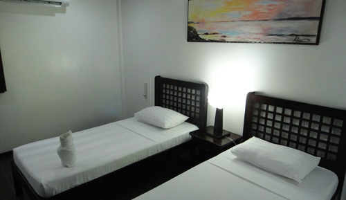 Deluxe Twin Room