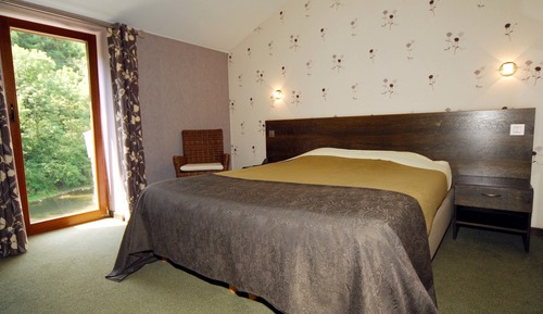 Suite, Jetted Tub