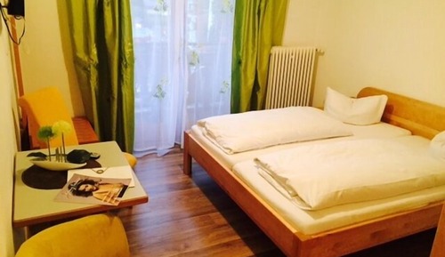 Standard Double Room, Balcony, Lake View