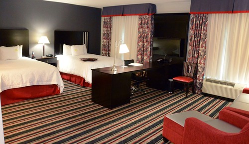 Suite, 2 Queen Beds, Non Smoking
