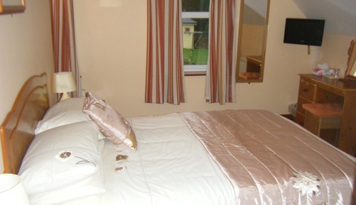 Double Room, Ensuite, Garden View