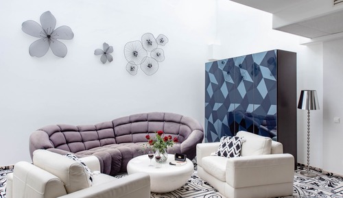 Luxury Apartment (White)