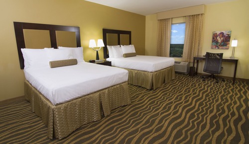 Standard Room, 2 Queen Beds, Non Smoking