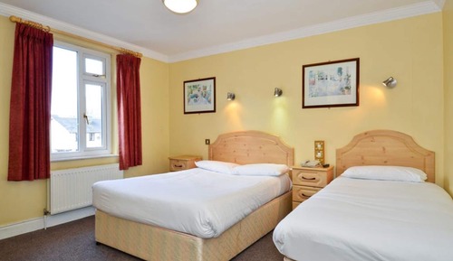 Triple Room