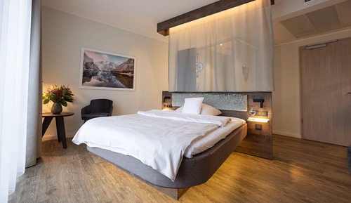 Deluxe Single Room
