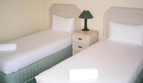 2 bedroom self contained 3 nights