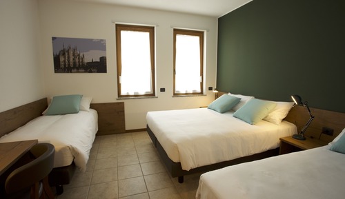 Standard Quadruple Room