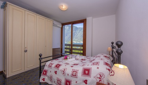 Family Villa, 2 Bedrooms, 2 Bathrooms, Lakeside (Villa Marilyn)