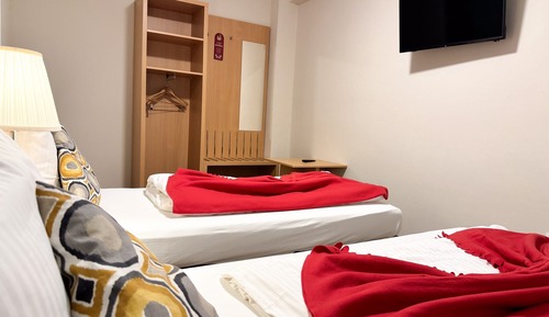 Basic Double Room