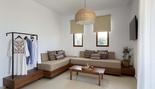 Two Bedroom Suite with Garden View and Jetted Tub
