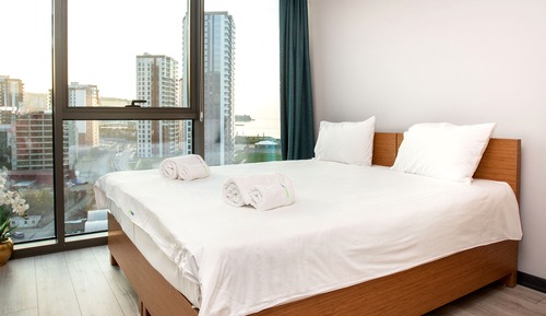 Standard Suite, 1 Bedroom, Partial Sea View