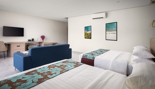 Deluxe Family with Sea View