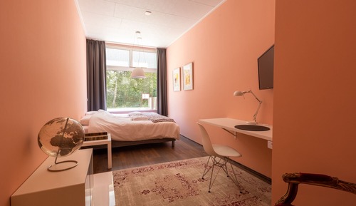 Business Room
