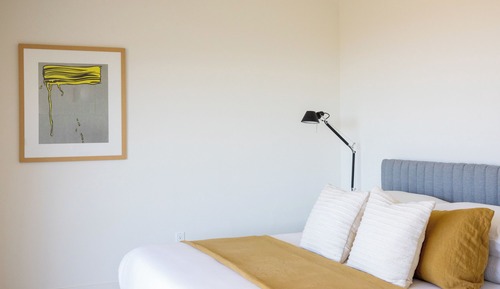 Standard Studio, Accessible