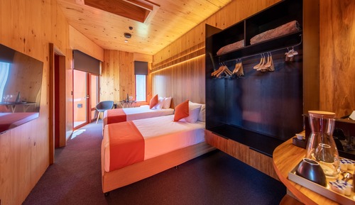 Pavilion Paddock Room