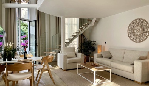 Executive Room