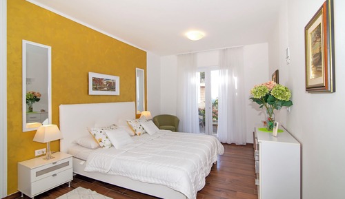 Premium Apartment
