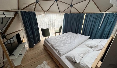 Panoramic Tent