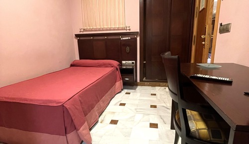 Basic Single Room