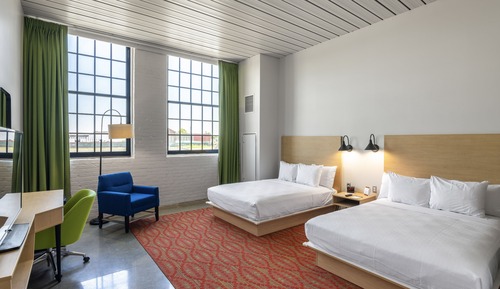 Room, 2 Queen Beds, River View