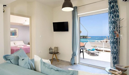 Penthouse, Sea View