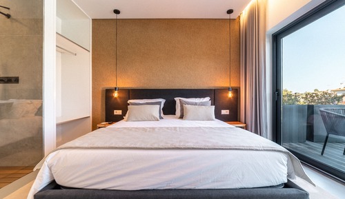 Deluxe Double Room, Pool View