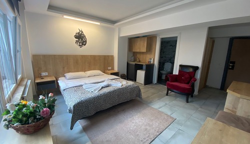 Premium Studio Suite