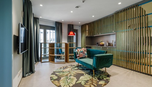 Suite