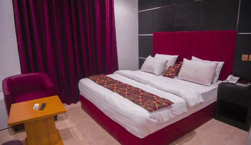 Business Single Room, 1 Queen Bed