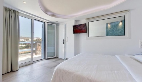 Junior Suite, Sea View (Indoor Jetted Tub)