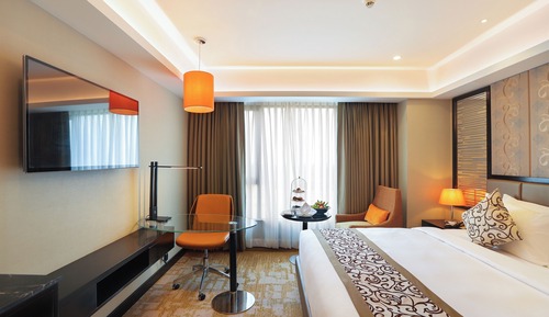 Deluxe King Room