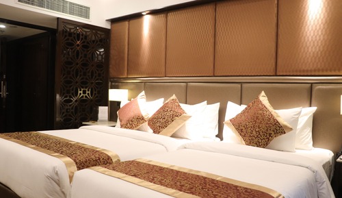 Executive Club Family Suite (Access to the Club Lounge for guests aged 18 or above)