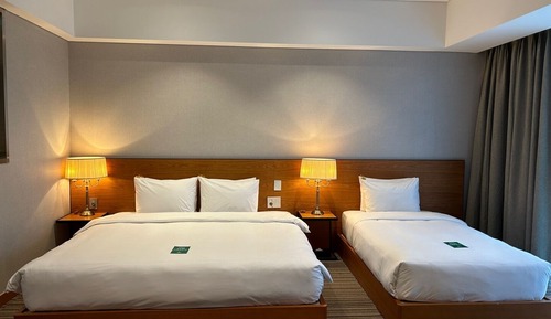 Deluxe Triple Room (Including 5 Days of Free Parking)