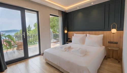 Deluxe Room, Sea View